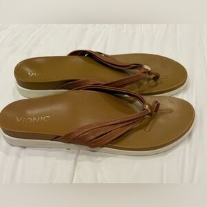 VIONIC Catalina Sandals Women's 11 Brown Leather Strappy Thong Supportive Slide